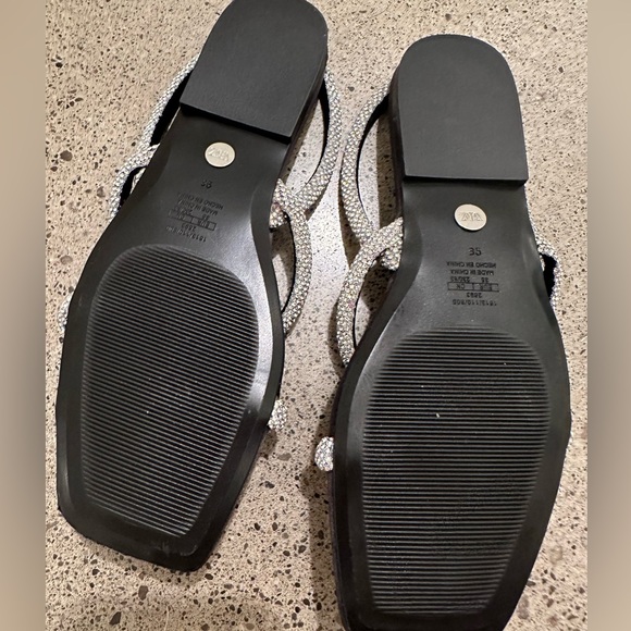 Zara Embellished Sandal - Picture 2 of 4